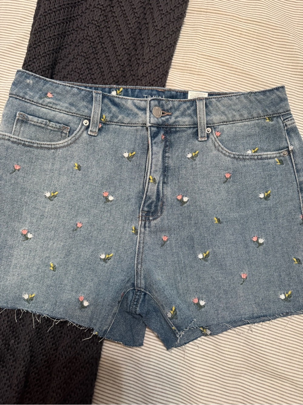 Time and Tru Embroidered Floral Denim Shorts - Light Blue. High waisted